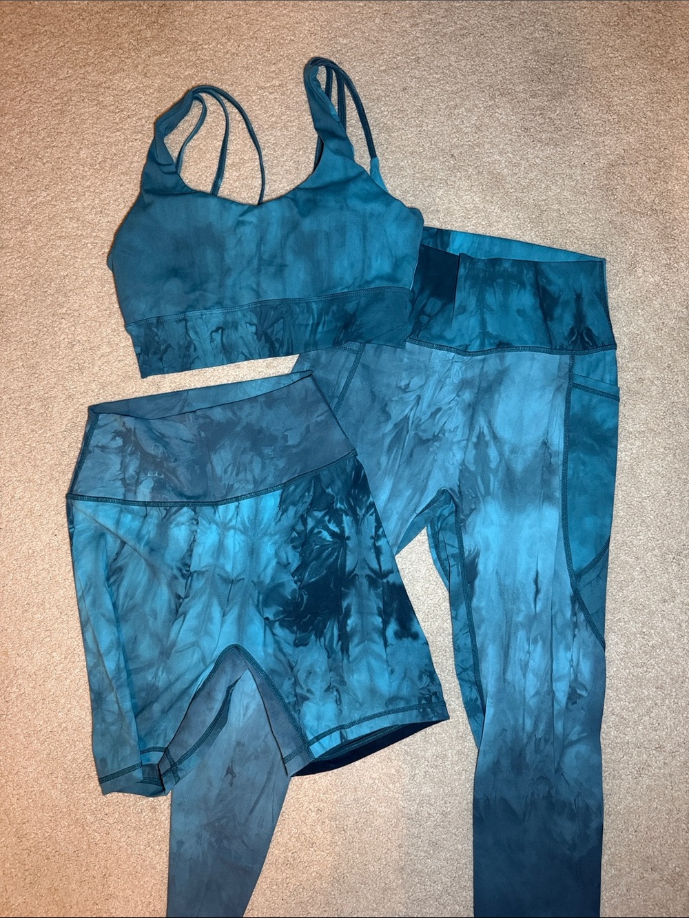 Tie-Dye Teal Sports Bra and Leggings Set - Strappy Active Crop